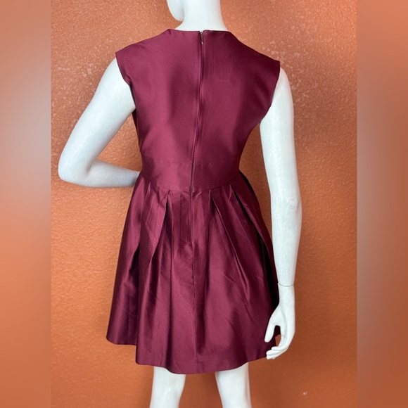 DAO CHLOE DAO Elegant Burgundy Sleeveless Dress With Side Pockets S 4. E74 - Picture 8 of 14